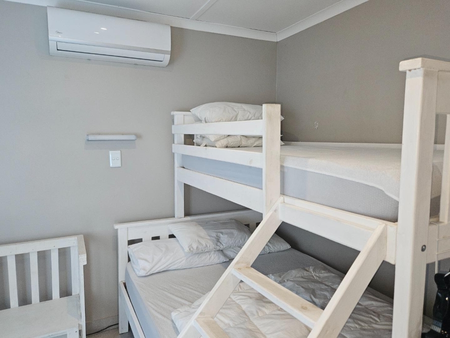 2 Bedroom Property for Sale in Pearly Beach Western Cape